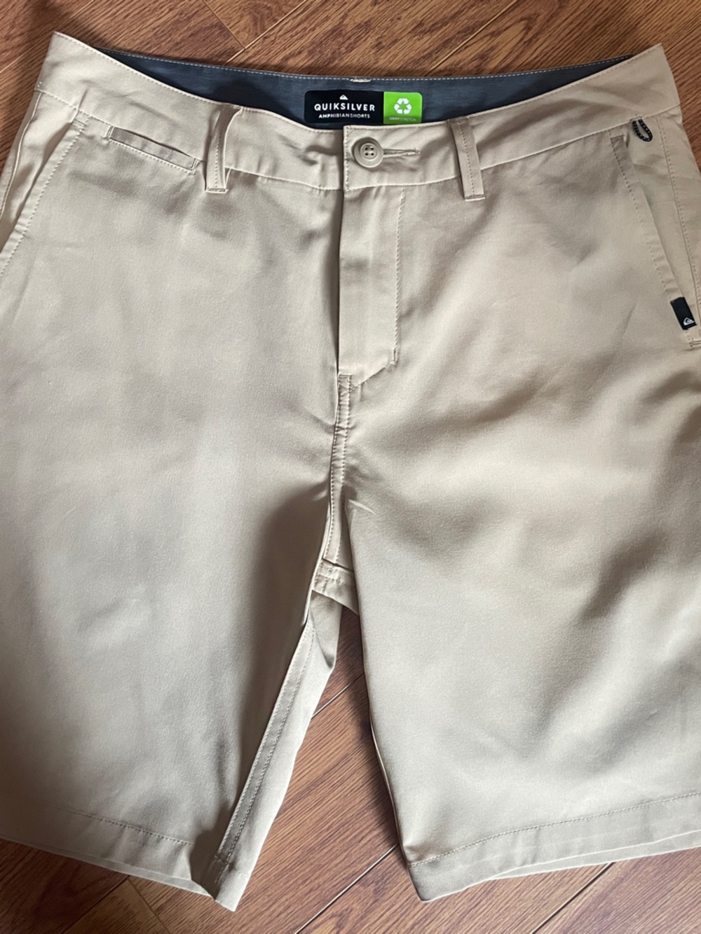Quiksilver Men's Khaki amphibian Shorts